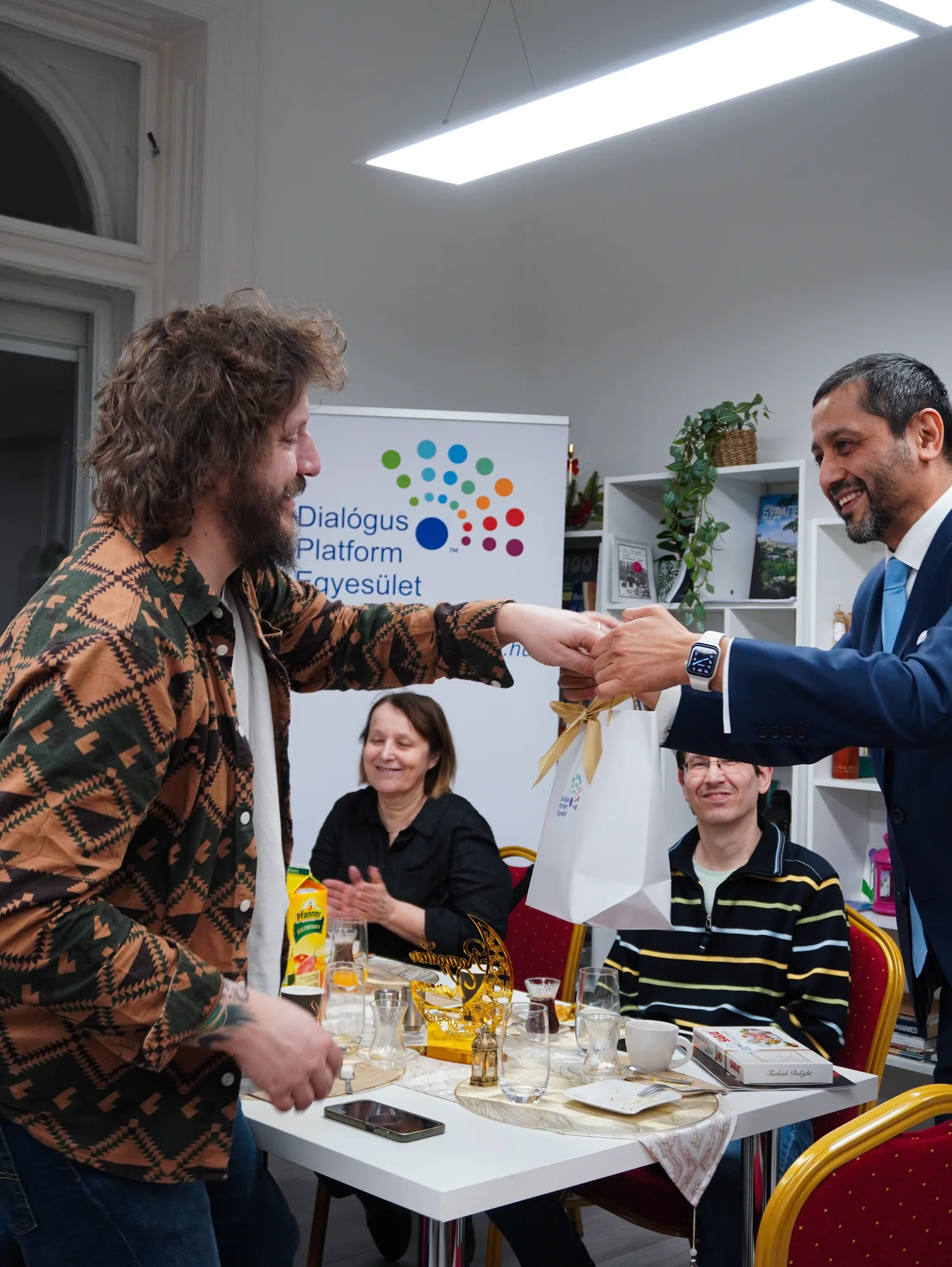 Ramadáni iftár vacsorák 2026 — 2