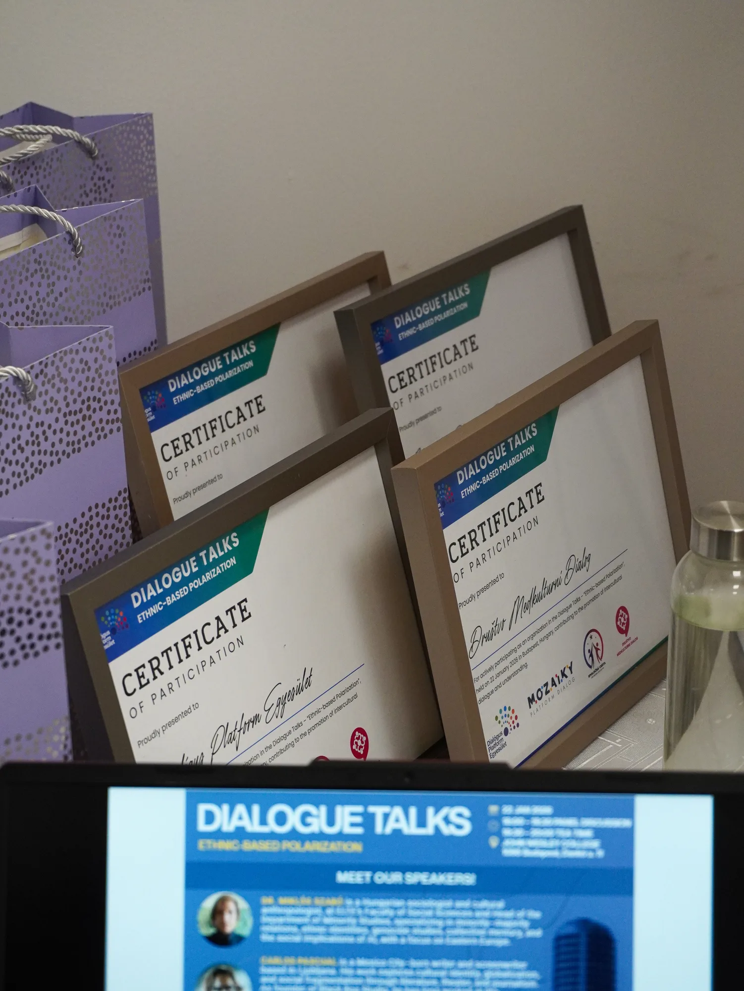 Dialogue Talks panelbeszélgetés