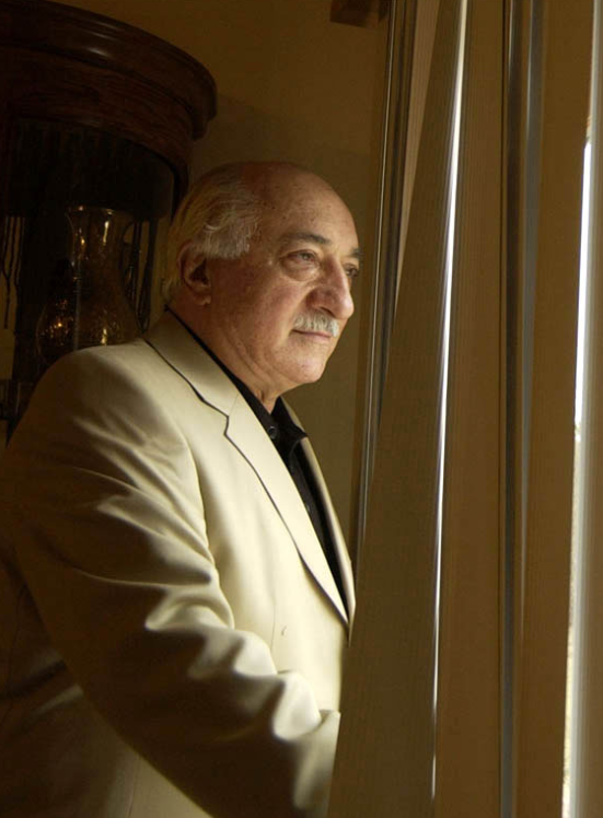 gulen-2